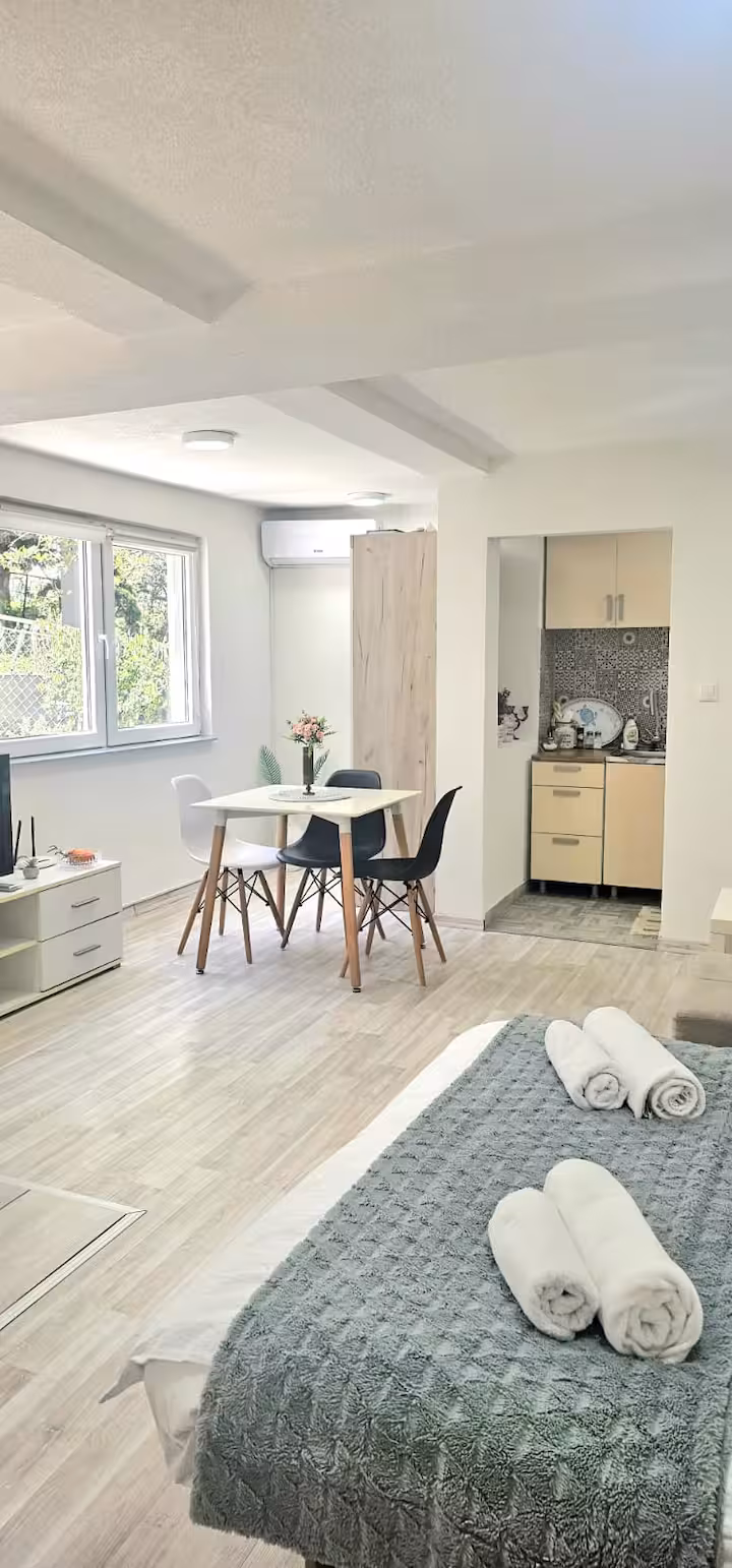Moderni studio — fotografija 12